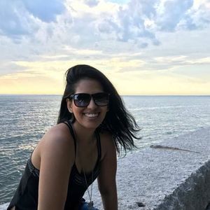 Meet your Posher, Sara